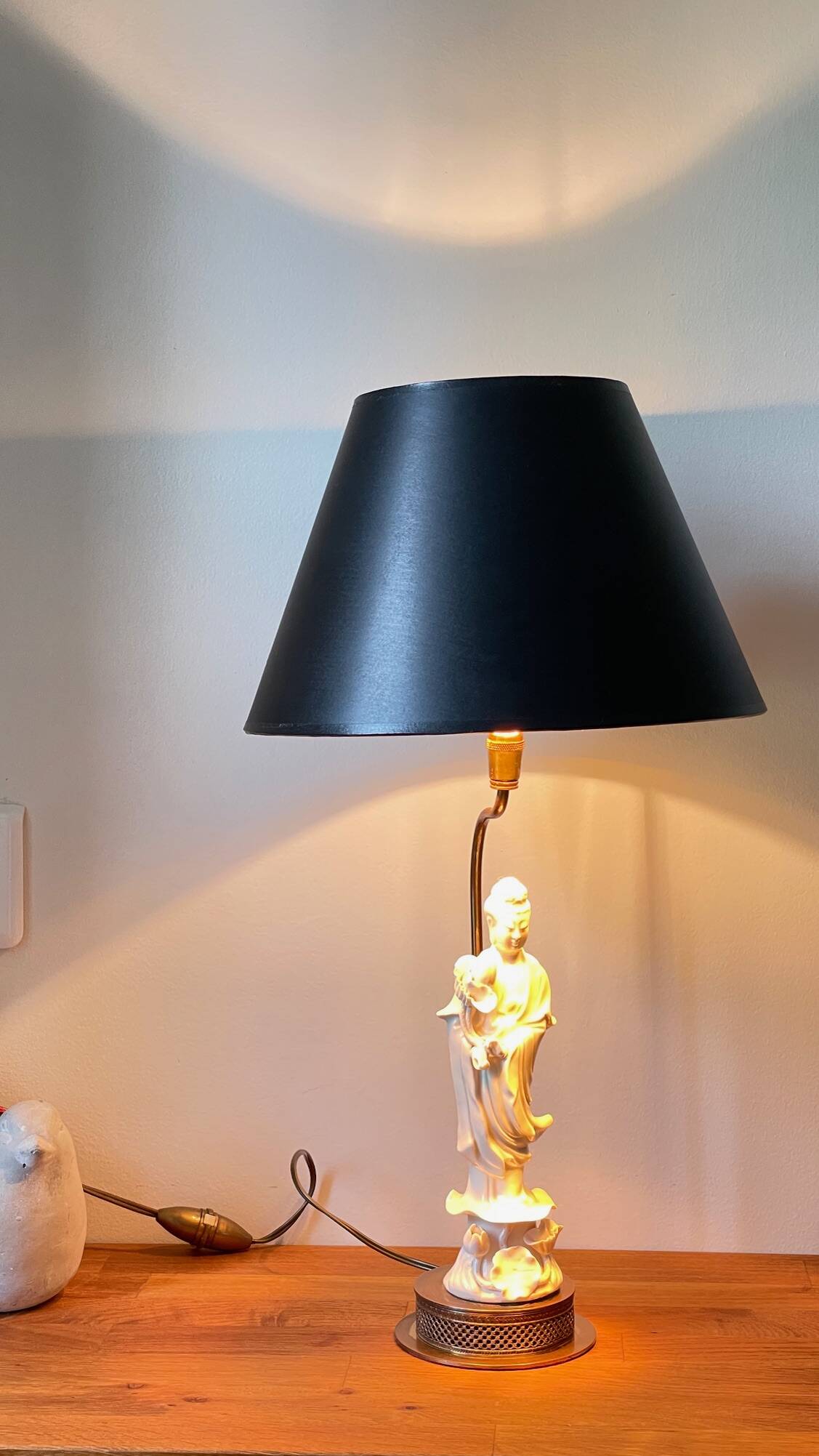 Fine ceramic lamp from the early 20th century