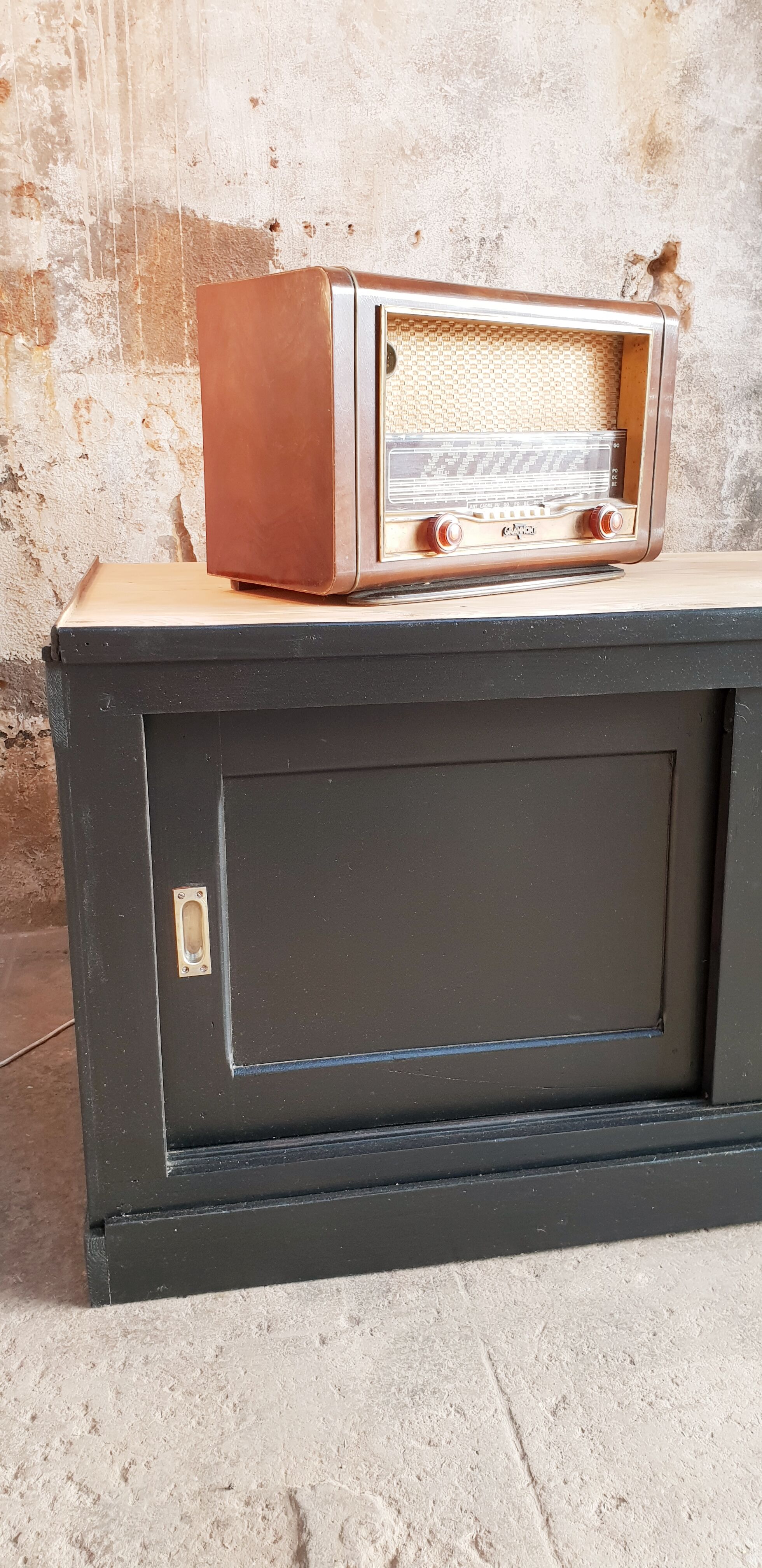 Trade furniture
