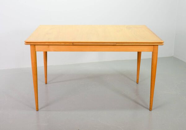 Grande table à manger extensible en hêtre massif, style Arno Lambrecht, années 1950