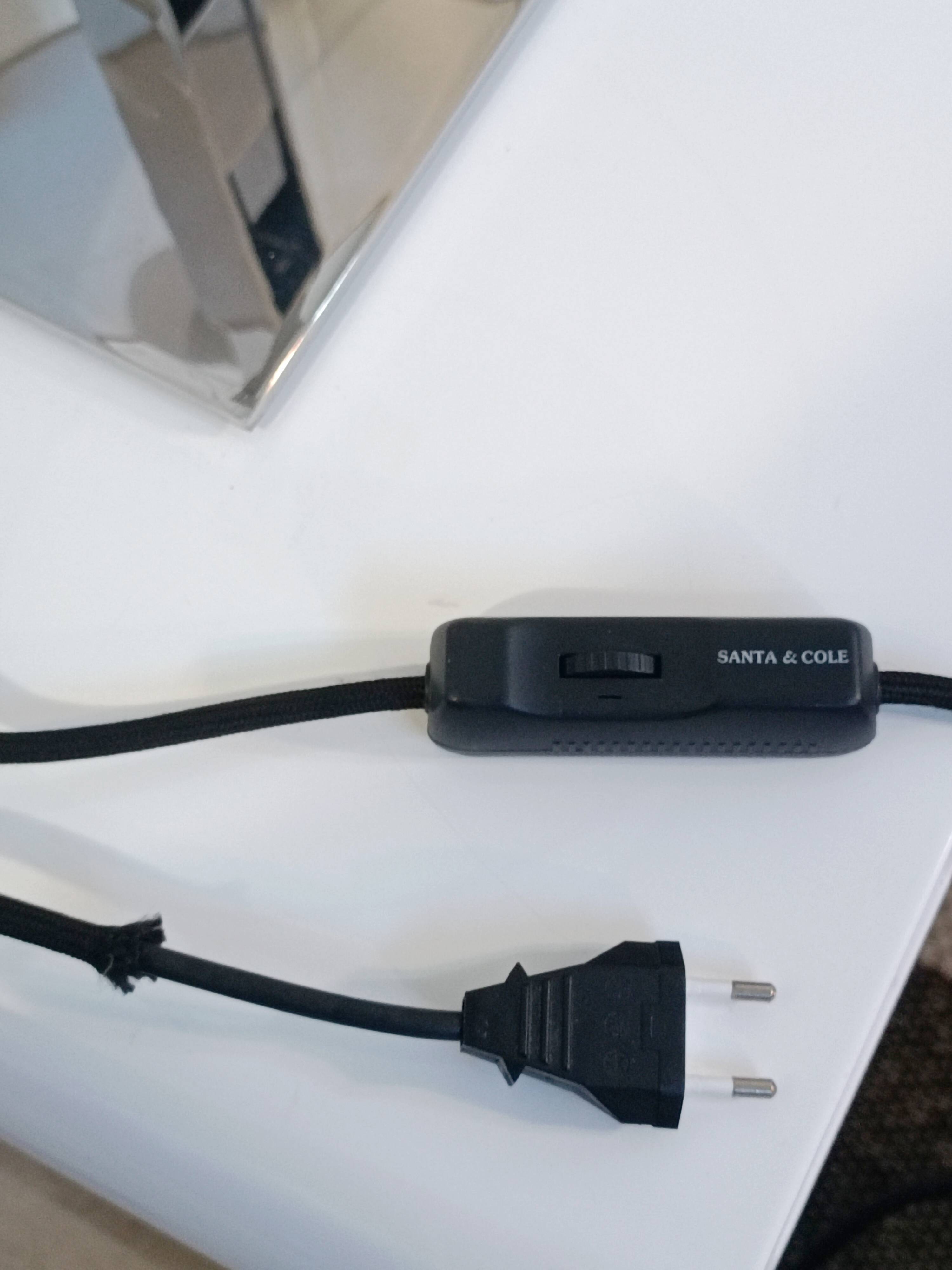 Important Bach lamp by F. Correa and A. Mila for Santa & Cole 1970s