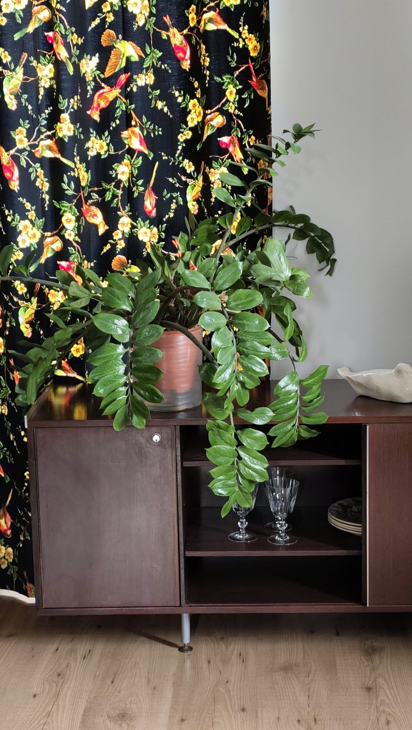 Reversible italian sideboard