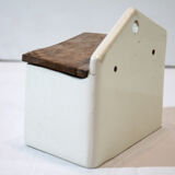 Salt box