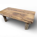Vintage coffee table in sturdy wood / coffee table