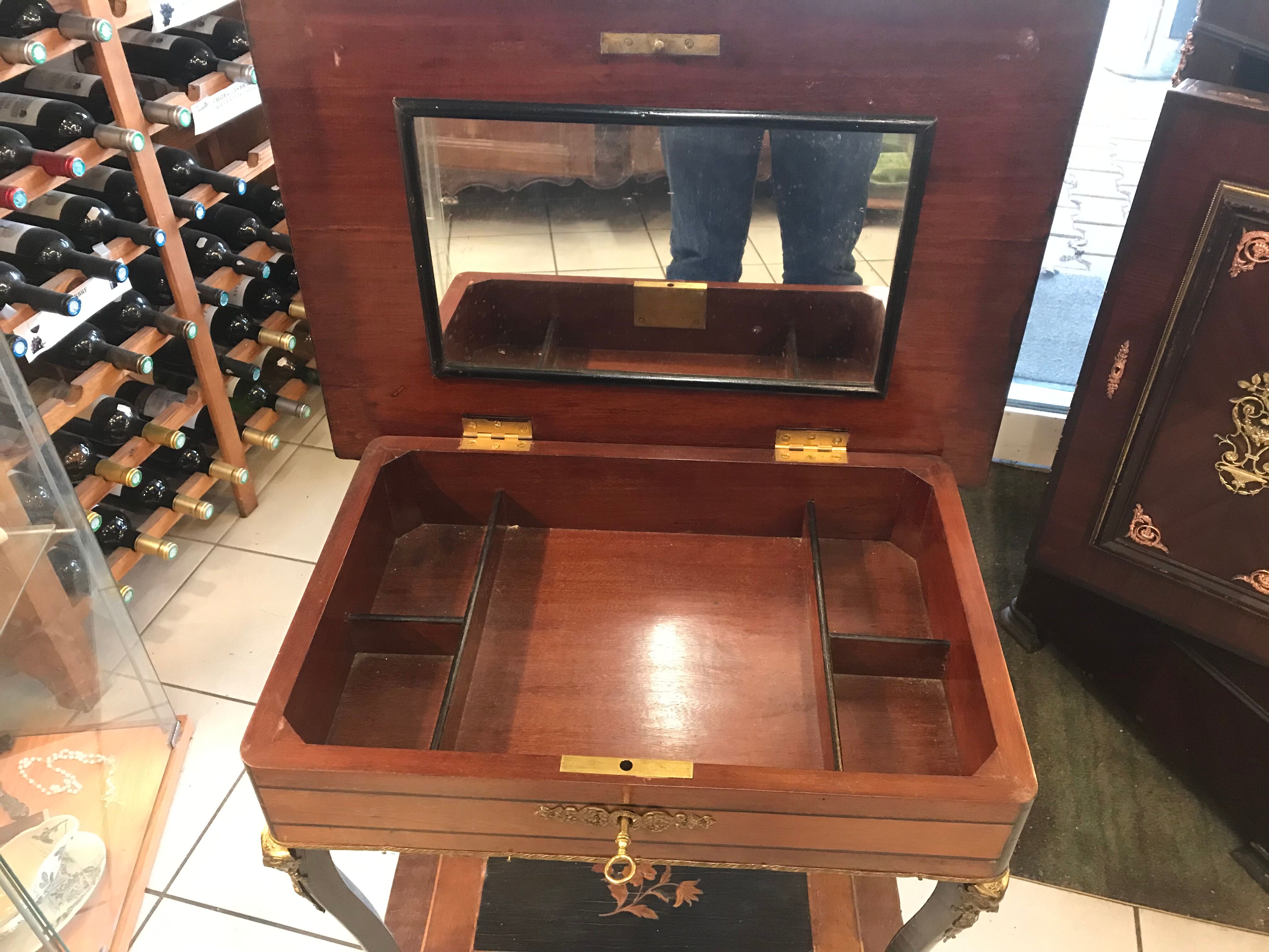 Sewing basket Napoleon III