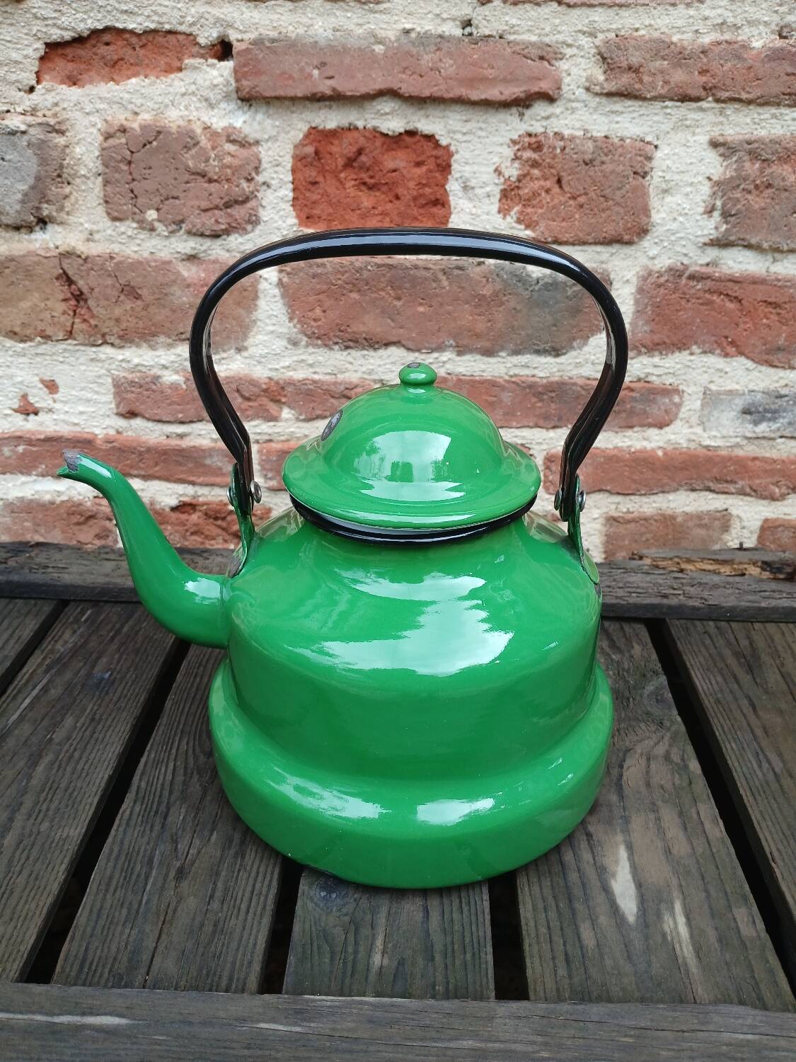 Enameled sheet metal teapot