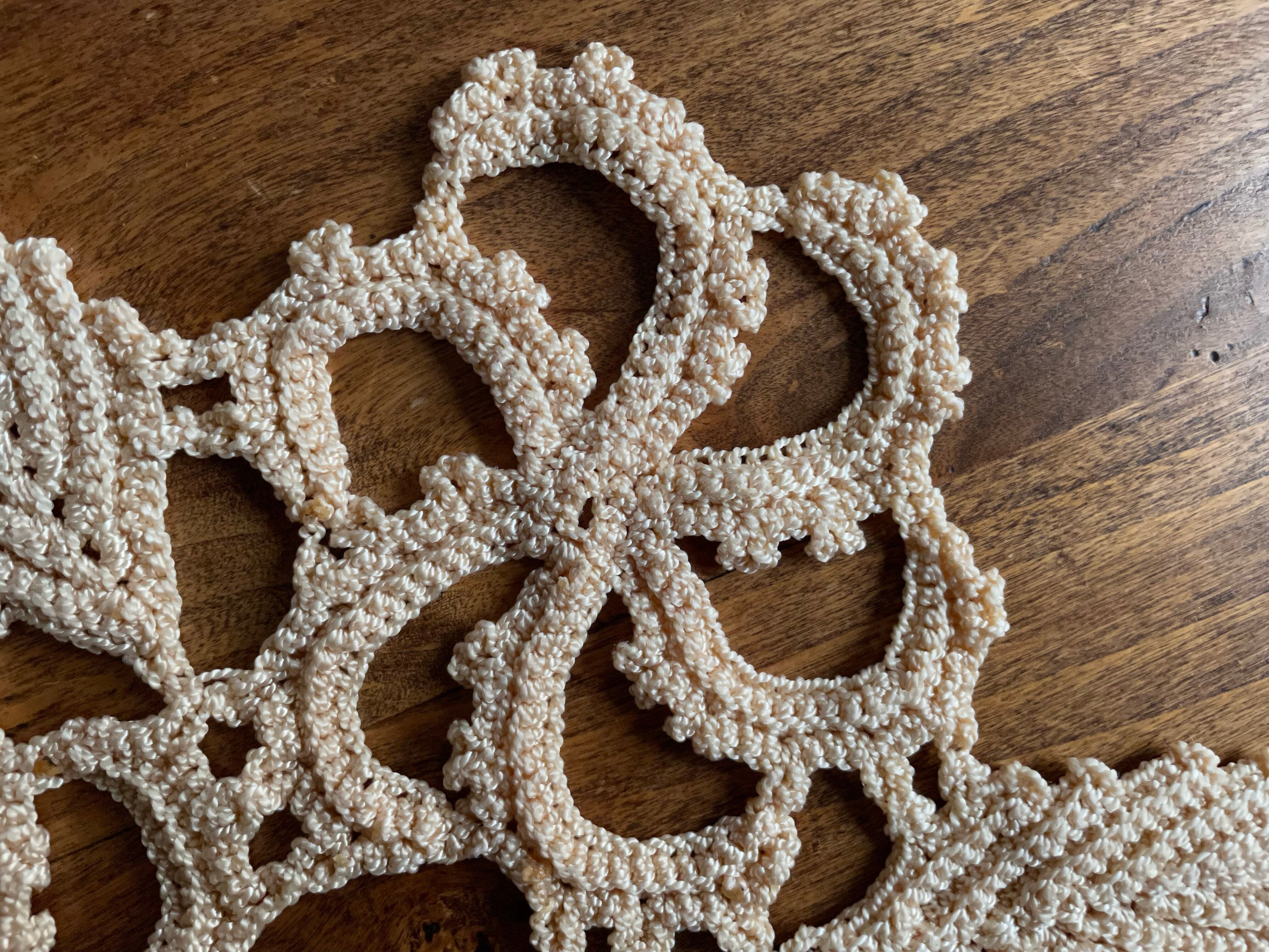 Crochet placemat, vintage, beige