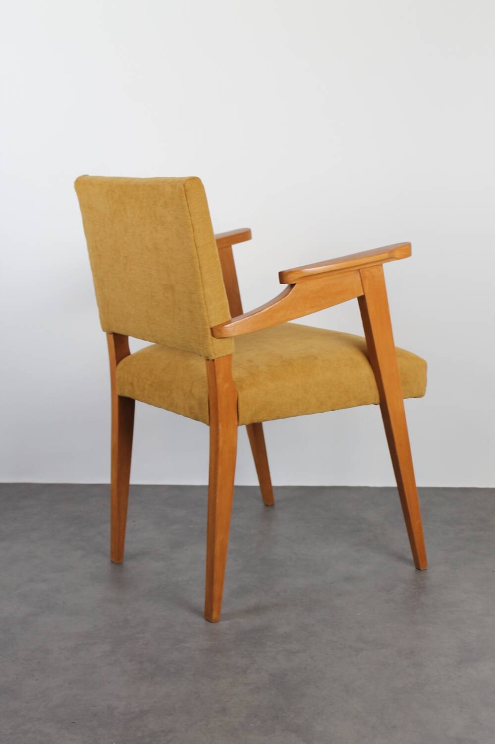 Fauteuil scandinave vintage velours jaune