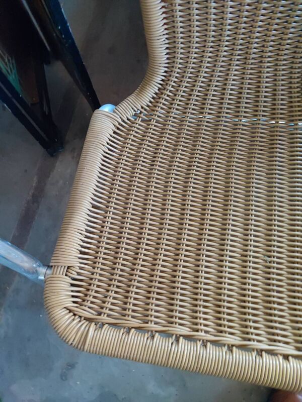 Chaises scoubidou et aluminium