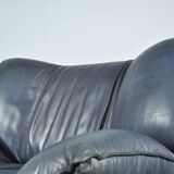 Leolux / vintage "tango" armchair in blue leather / jan armgardt / 1980s netherlands