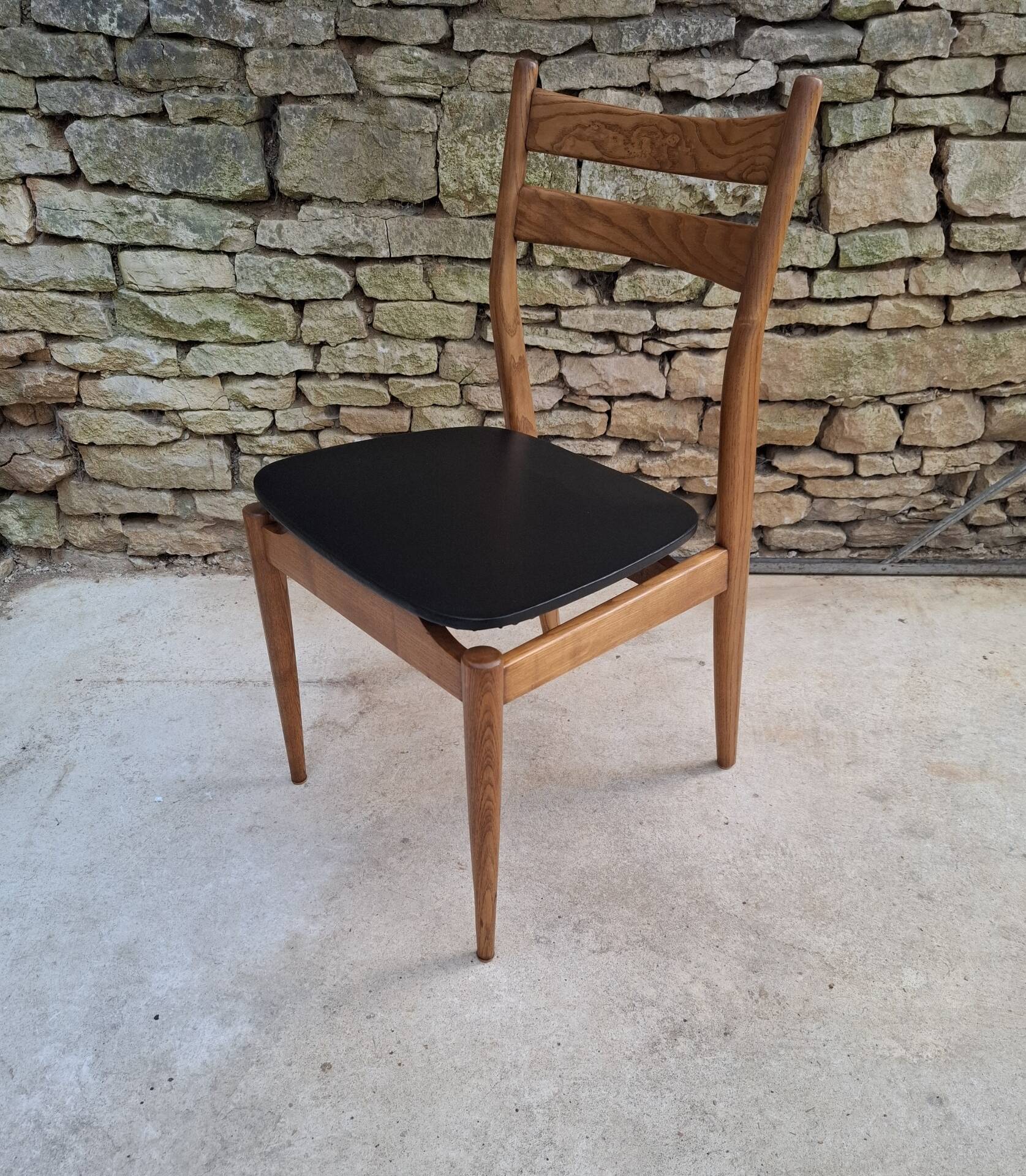 Scandinavian chair in elm