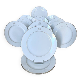 Lot de 12 Assiettes plates Porcelaine de Limoges Monogrammes - Service Vaisselle Blanche