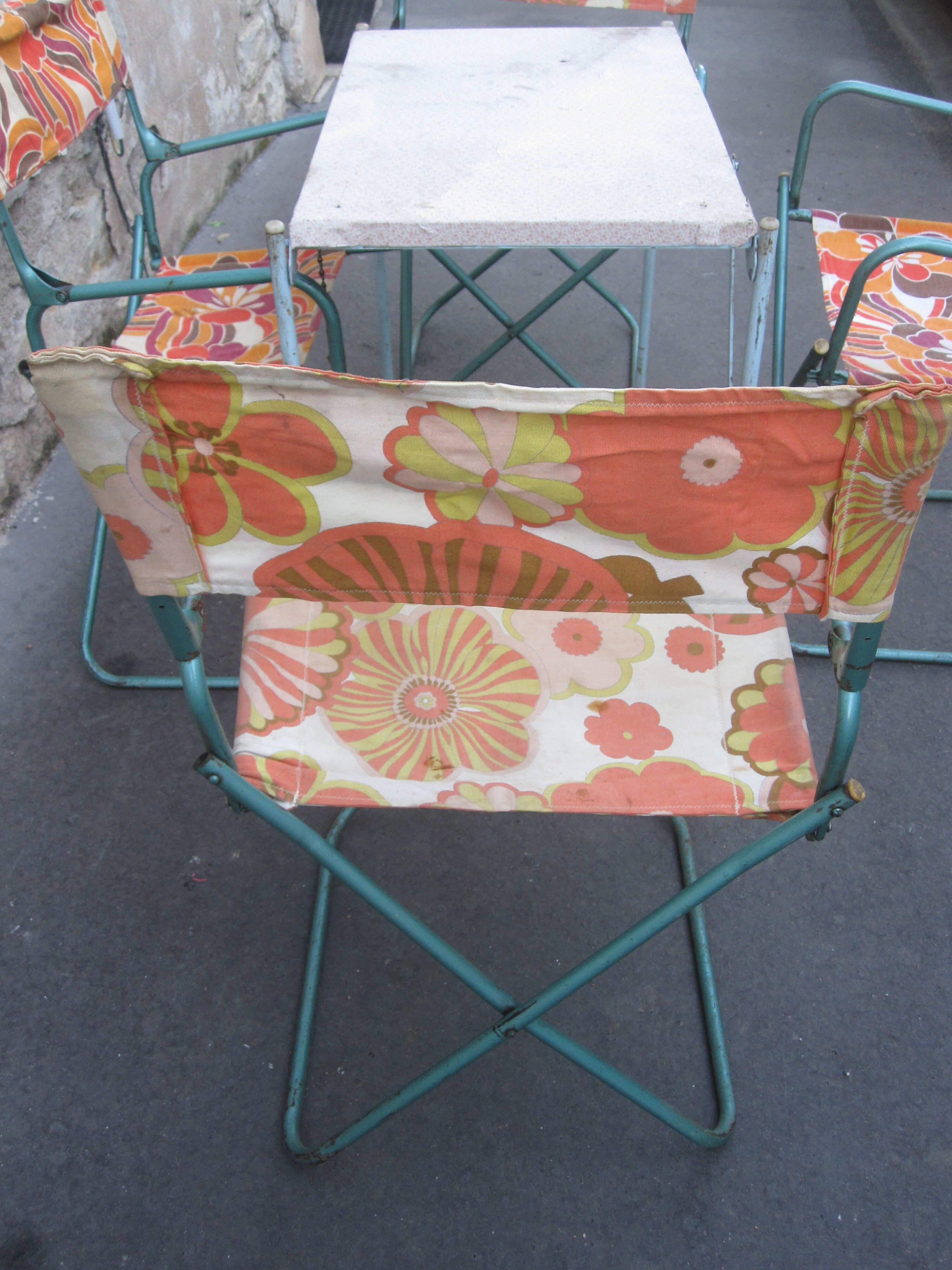 Vintage camping folding lounge