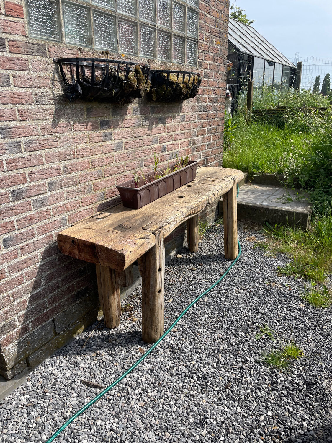 Carpenter's workbench