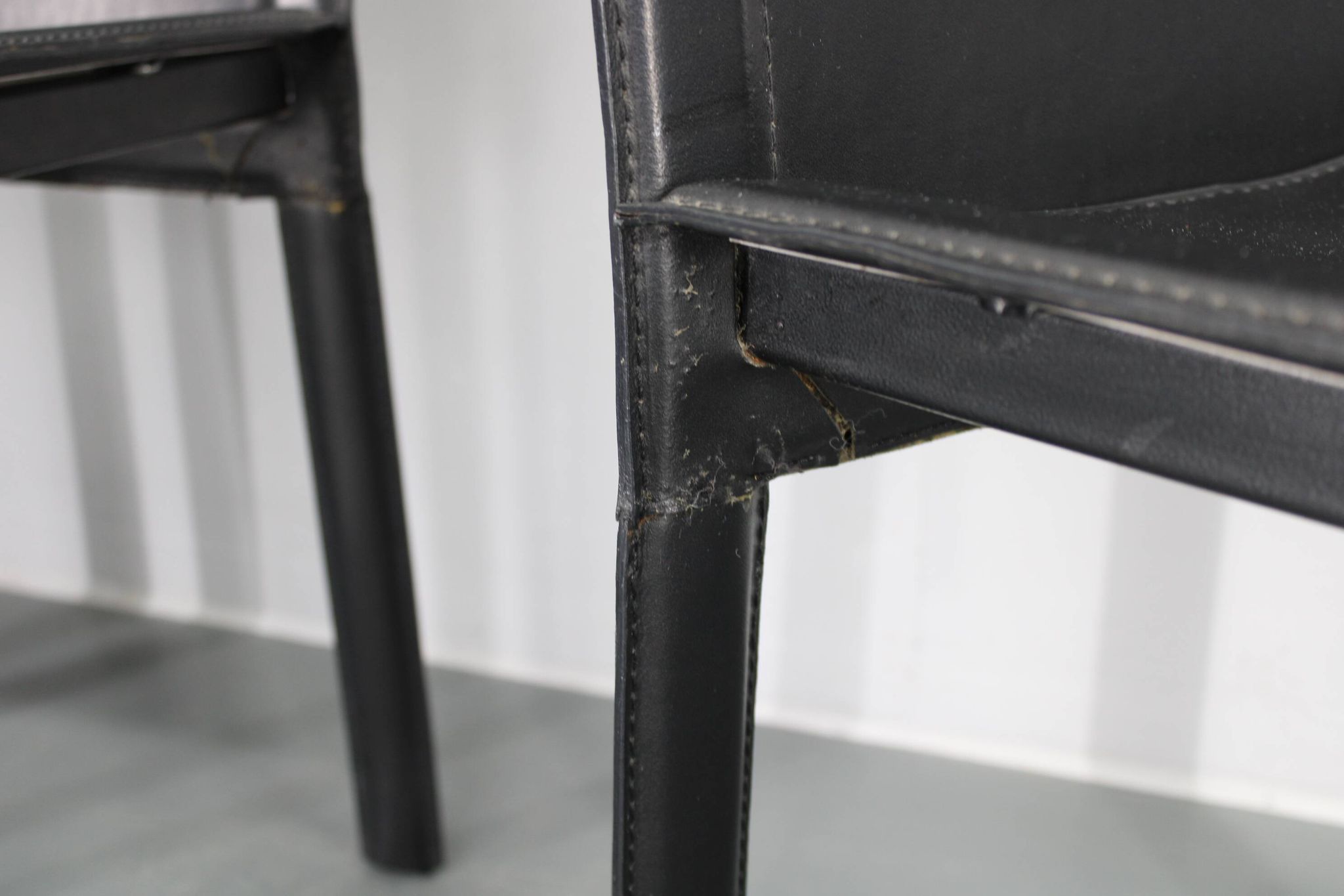 1980s Set of Four Dining Chairs in Leather in Matteo Grassi Style, Italy