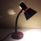 Lampe de bureau orientable vintage Je Fassg  bordeaux