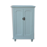 Parisian-style buffet