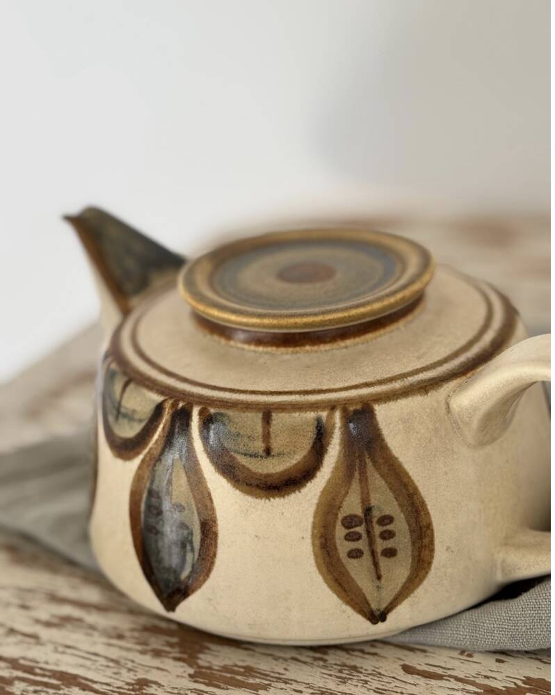 Noomi Backhausen /Søholm Teapot: Danish Mid-Century Stoneware