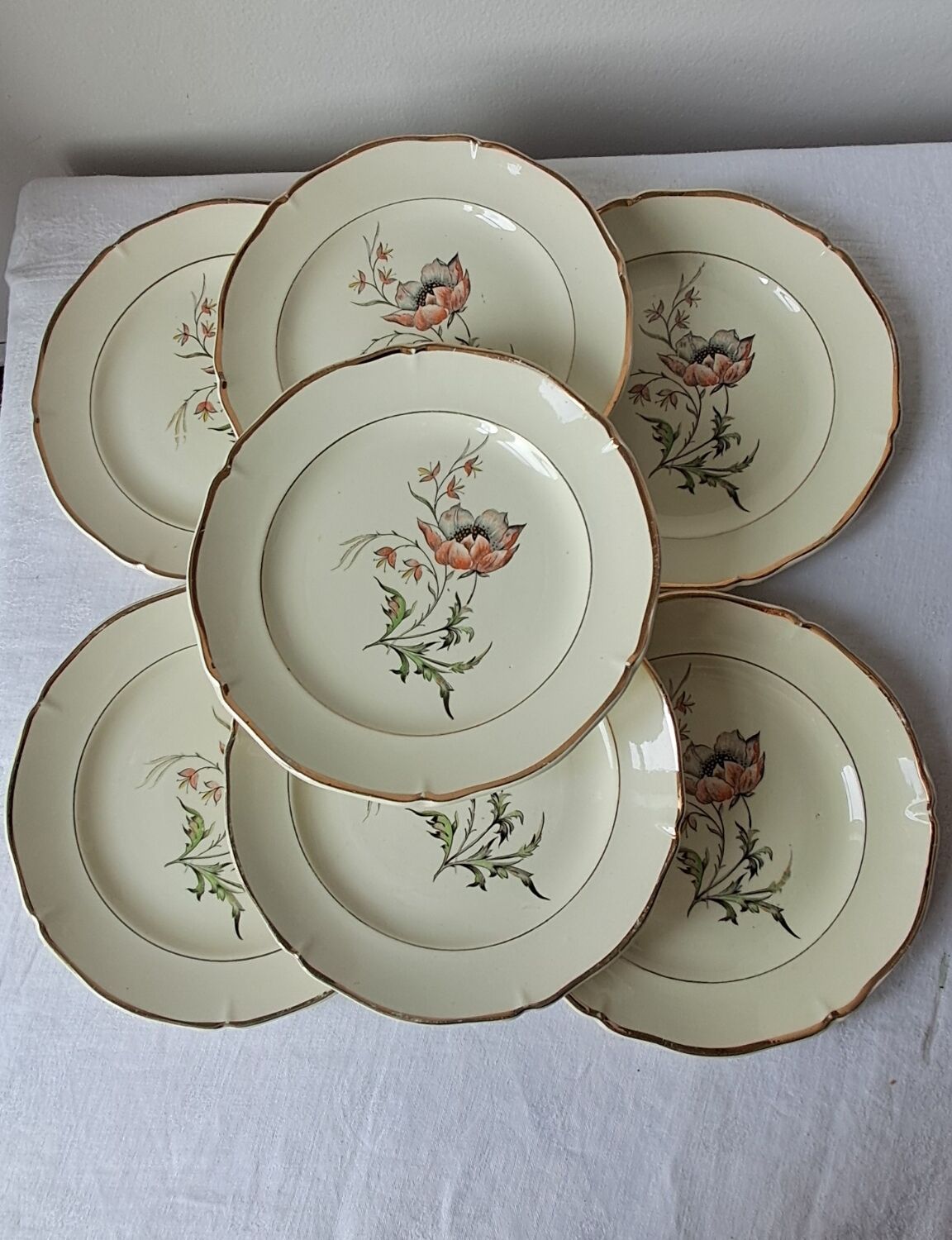 Assiettes à dessert modèle Saverne de St Amand. Années 50-60