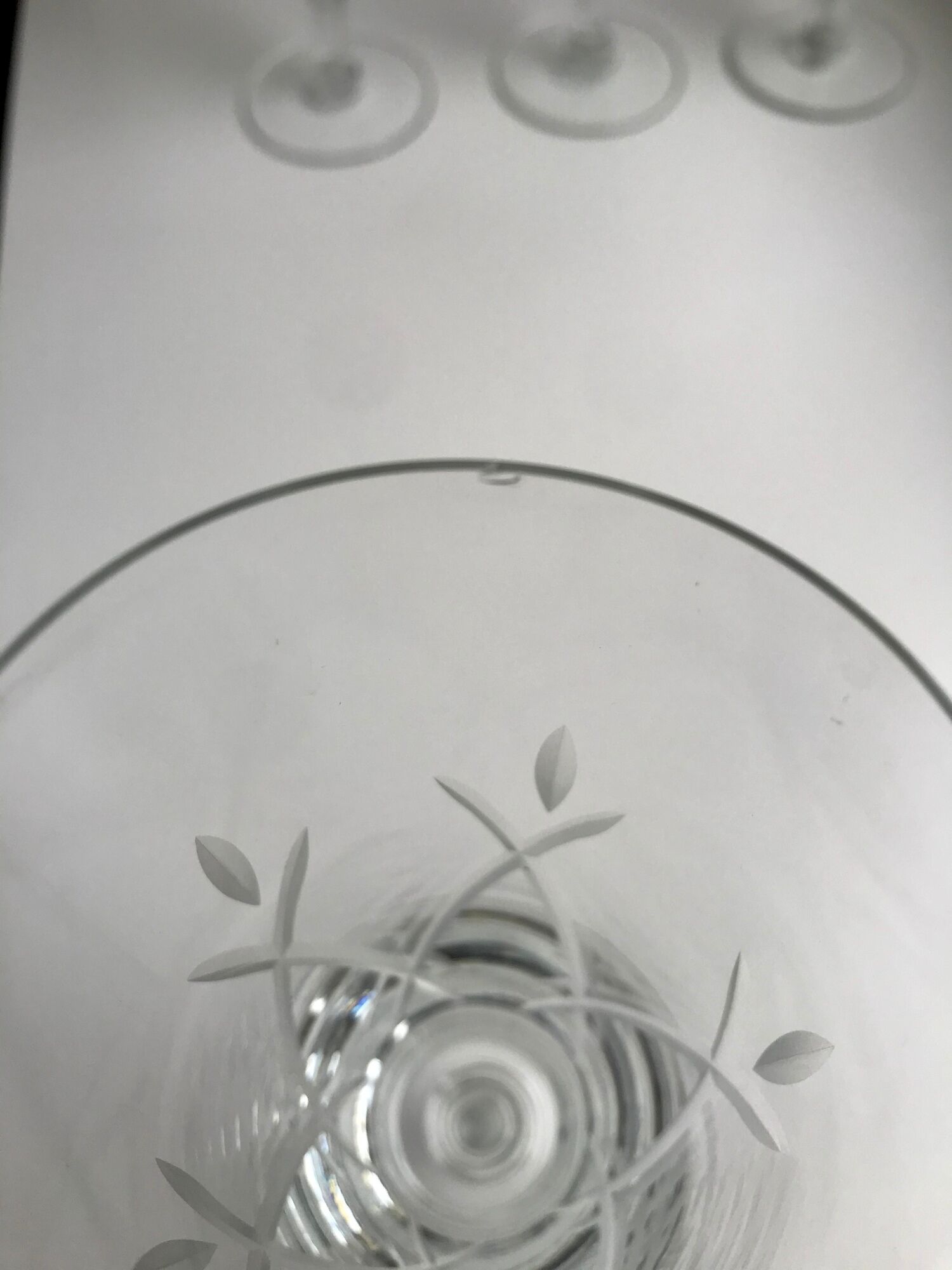 Set of 6 champagne flutes in crystal engraved years 50-60