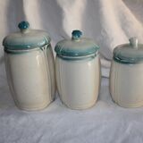 Series of spice pots in dabbling