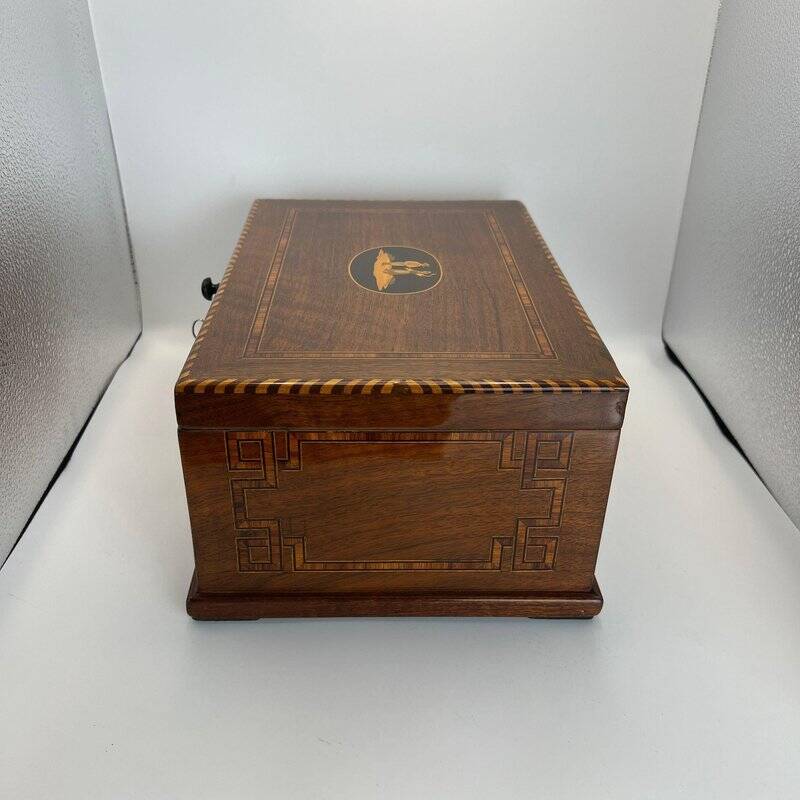 Biedermeier Box in Walnut on Oak, South Germany, 1850