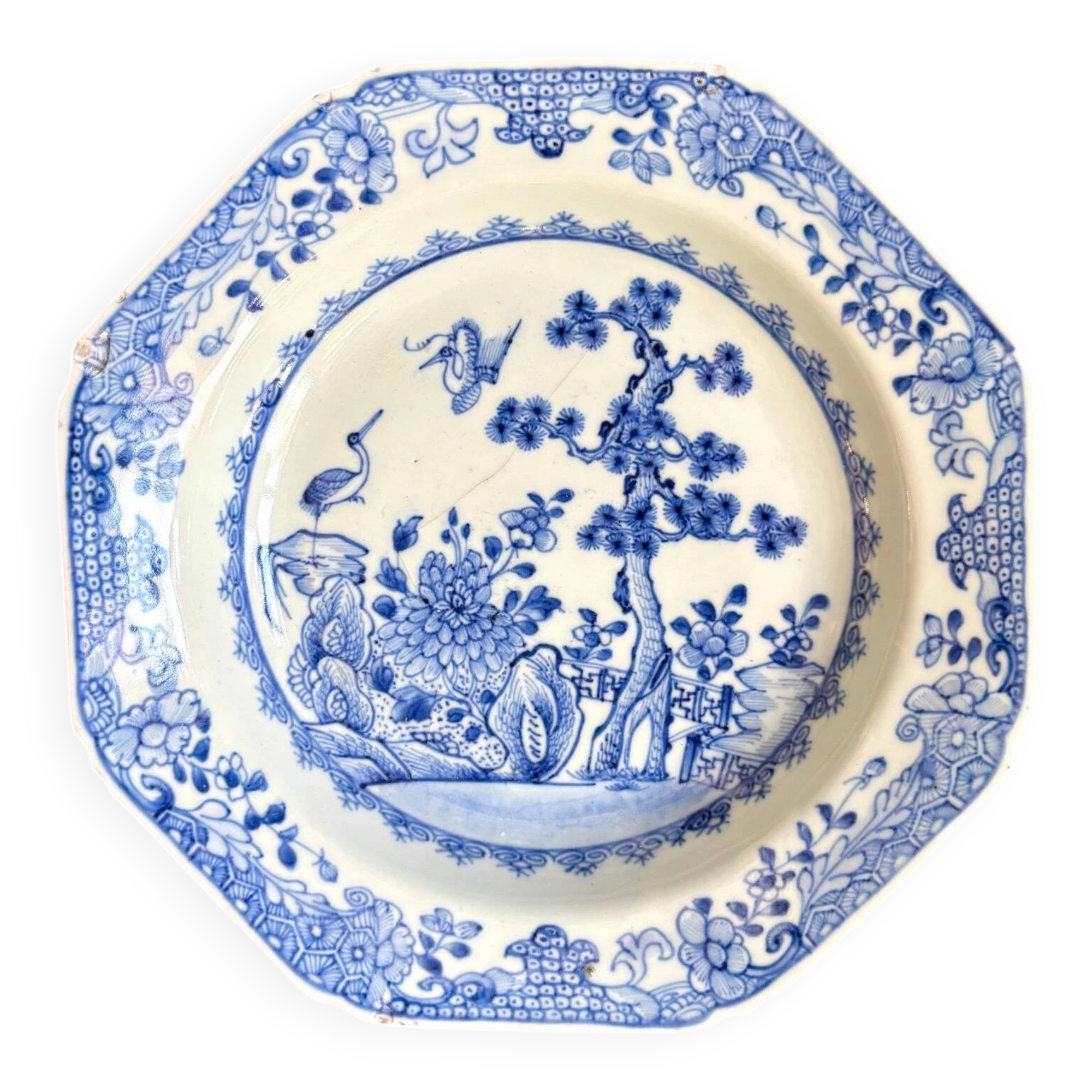 Octagonal deep plate from the Compagnie des Indes in blue porcelain