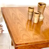 Extendable dining table in NATHAN teak