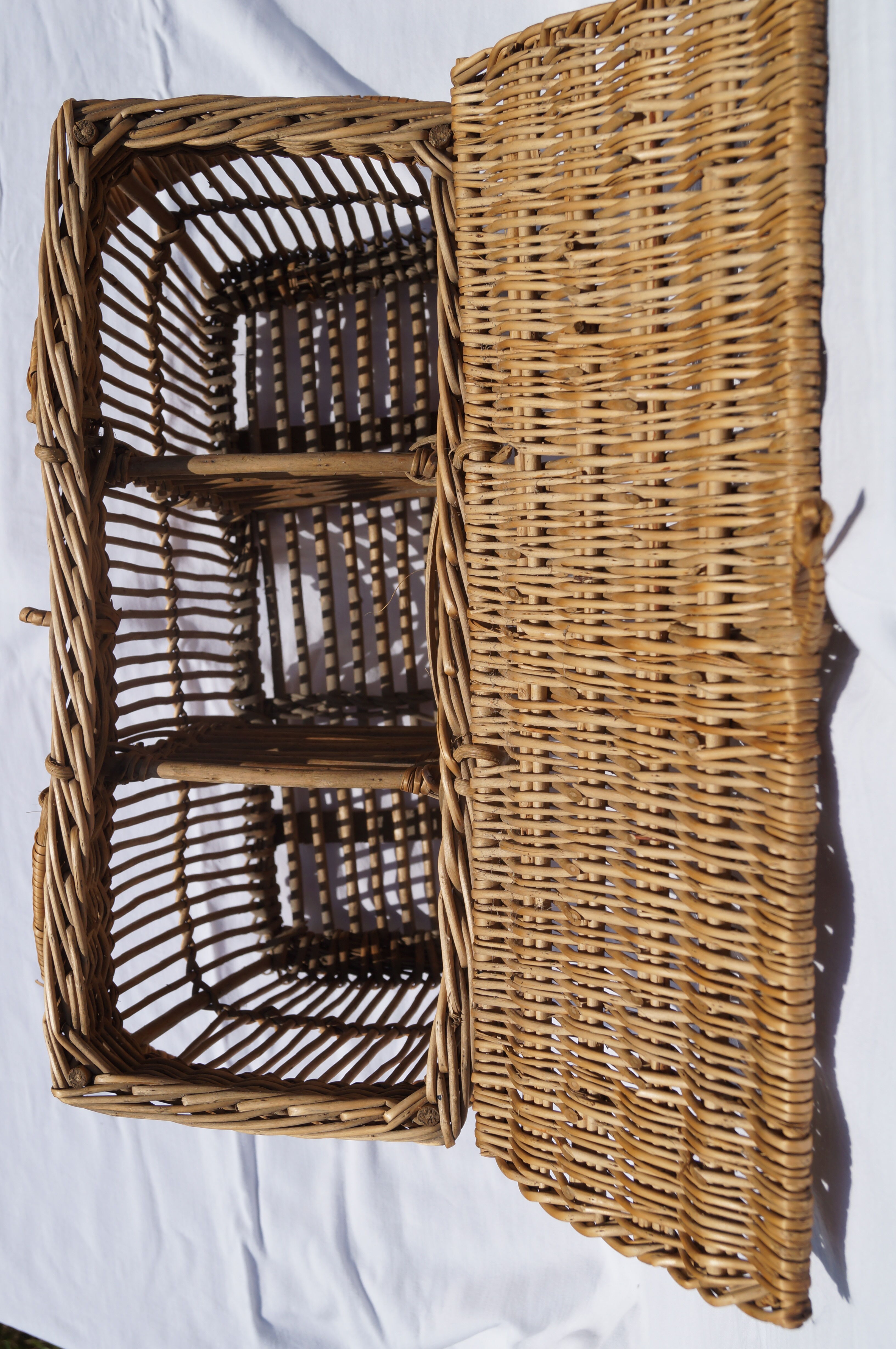 Wicker basket