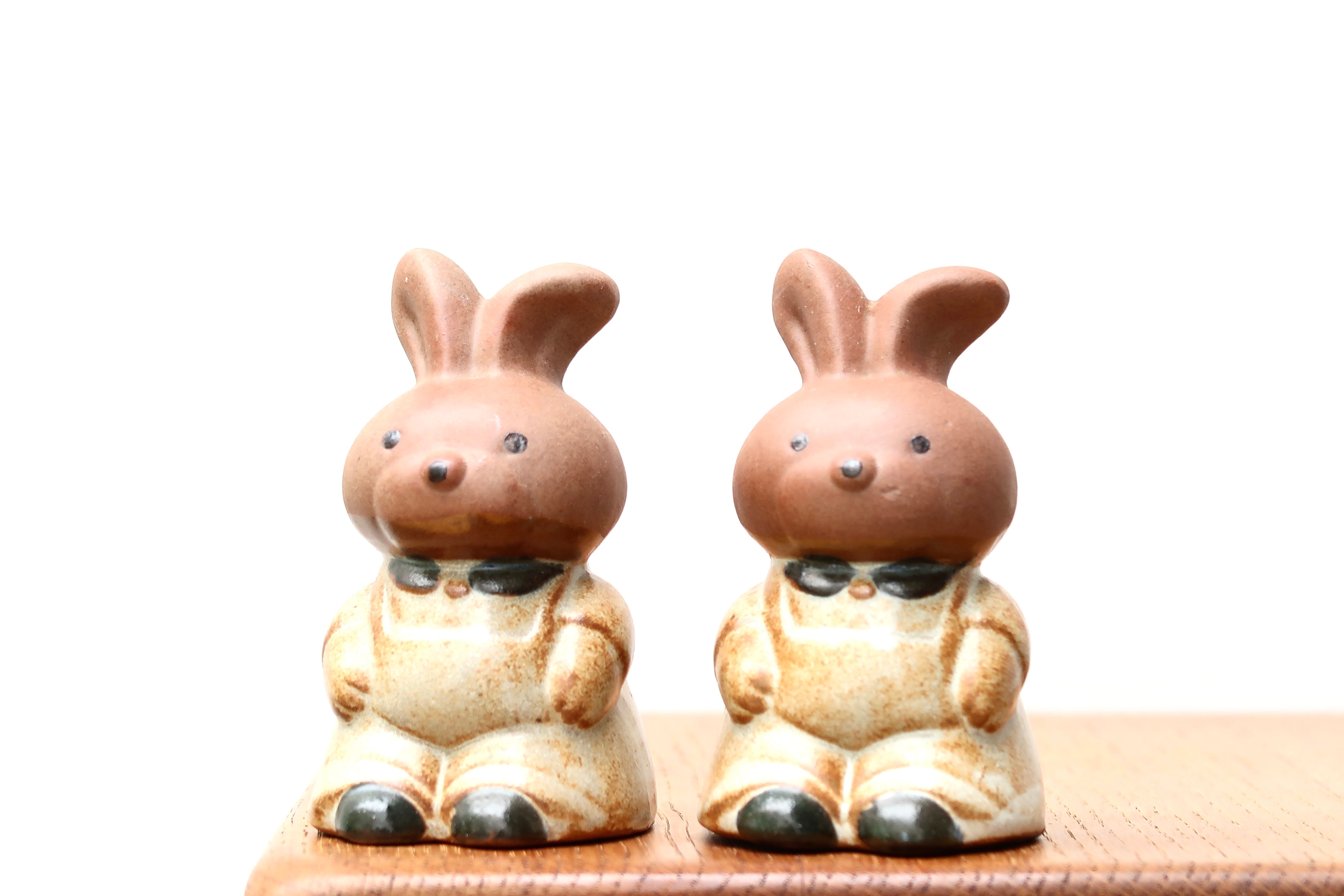Salières lapins en céramique par ibuki, années 60