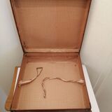 Small old suitcase to revamp