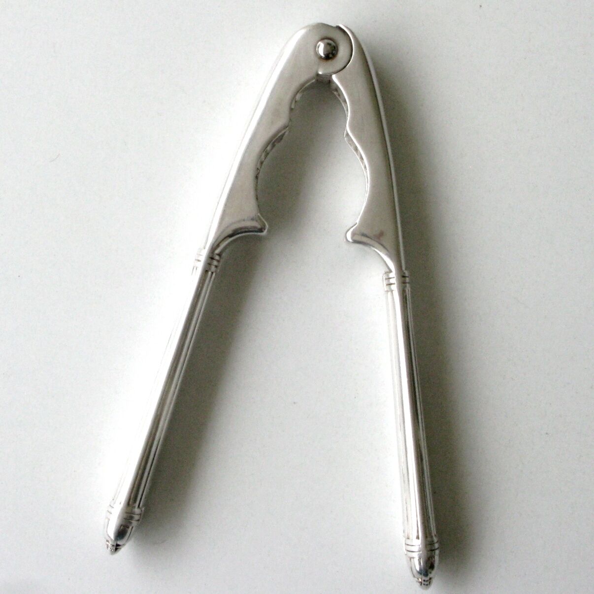 Old nutcracker in silver metal - chissed very heavy -