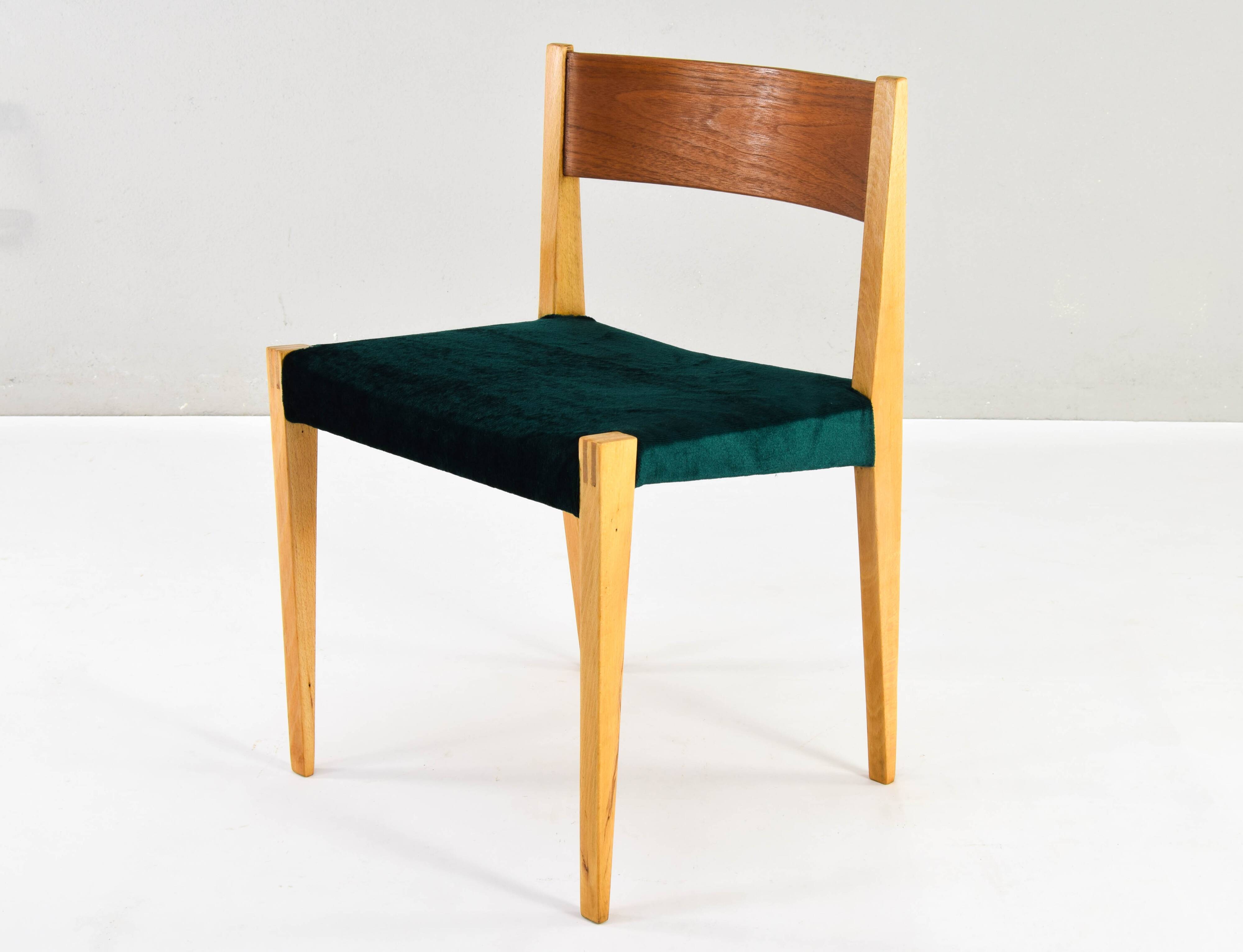 Set of Mid Century Scandinavian Modern in the manner of Cadovius Pia Chair 60s