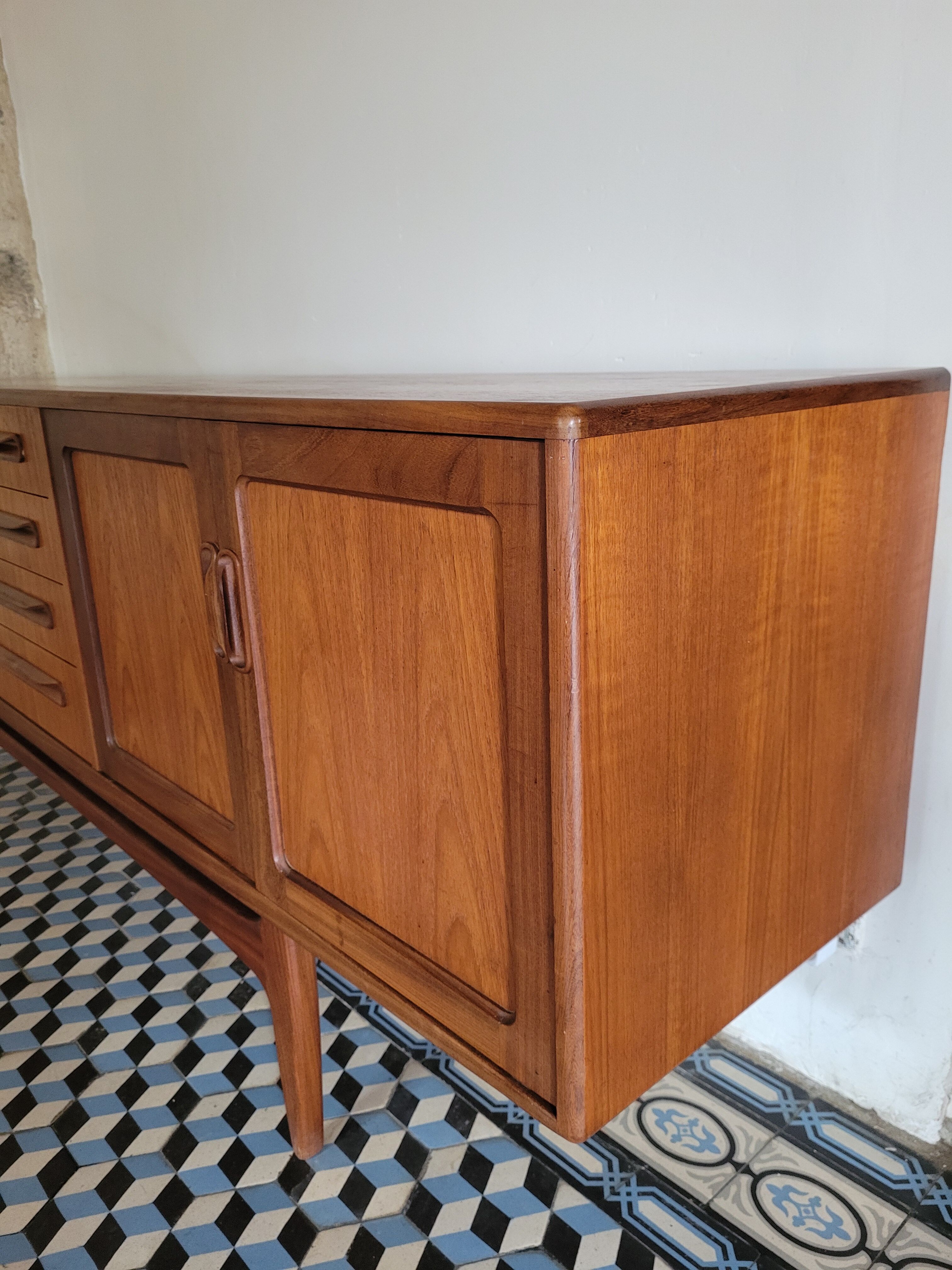 Enfilade en teck par  victor wilkins, G-Plan