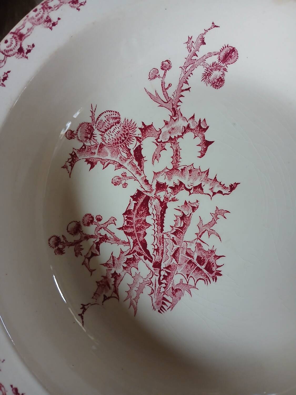 Plats + saucière en Terre de fer Gien