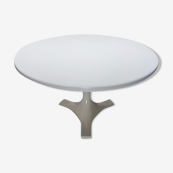 Dining table model 4997 by Anna Castelli and Ignacio Gardella Kartell edition