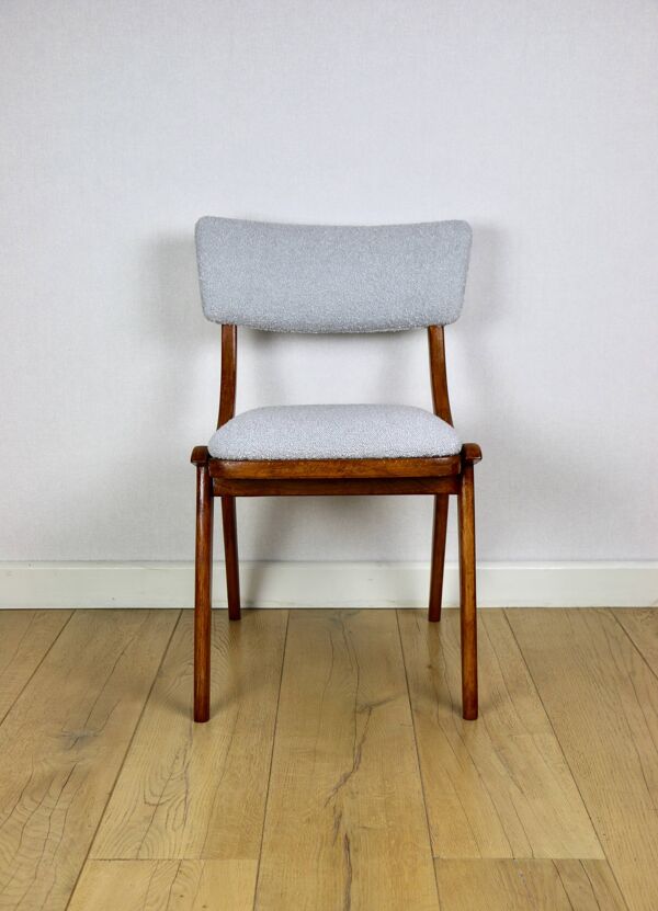 Chaise Skoczek bleu clair gris clair bouclé des années 70