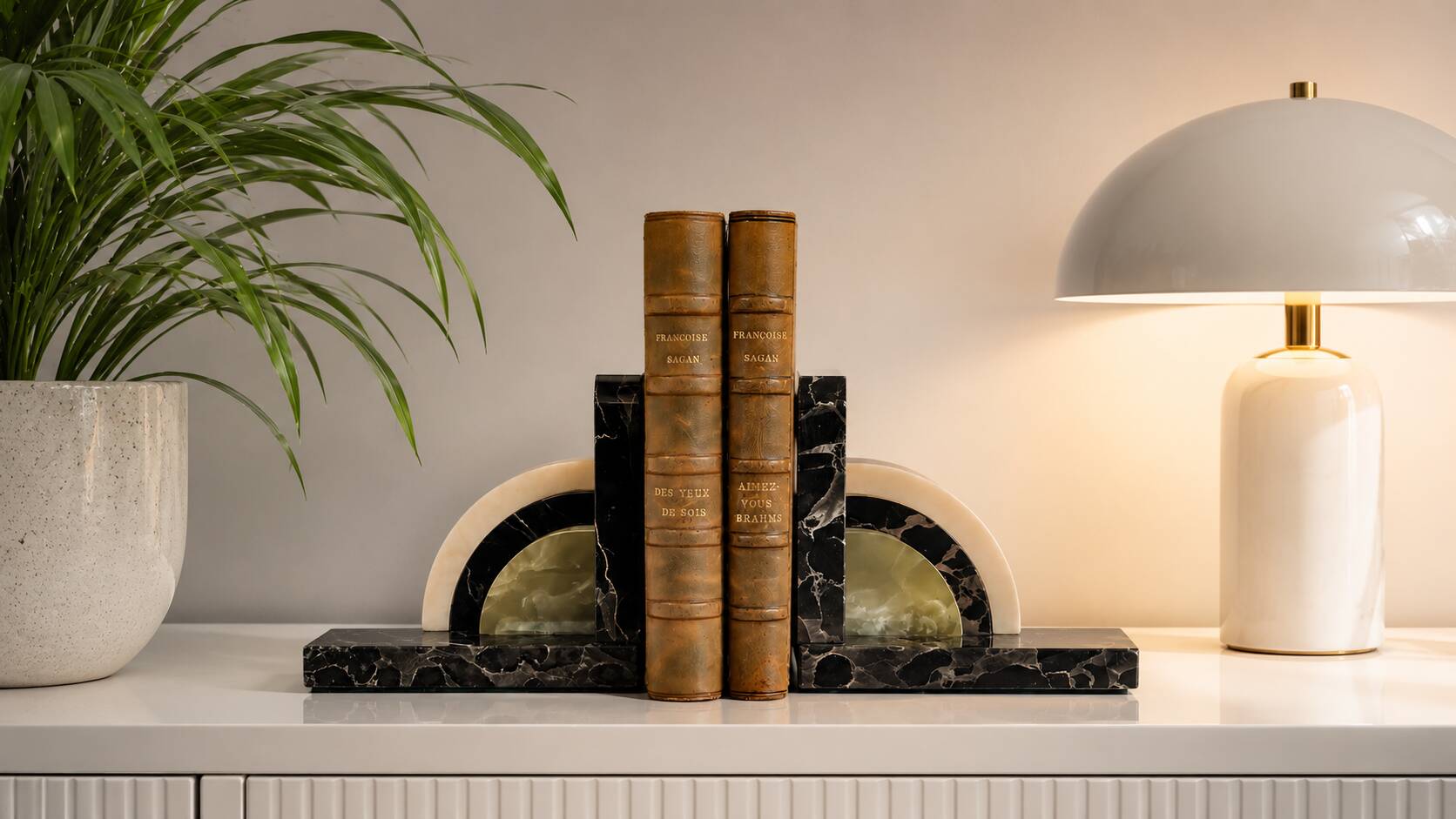Art Deco pair of bookends in marble and green onyx – 1930s-1950s