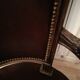 Fauteuil cabriolet Louis XVI couvert cuir marron foncé
