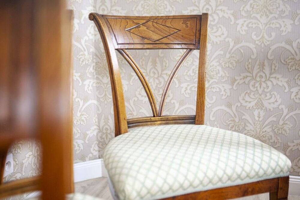 Vintage Elm Chairs in White Upholstery, 1950s, Set of 5