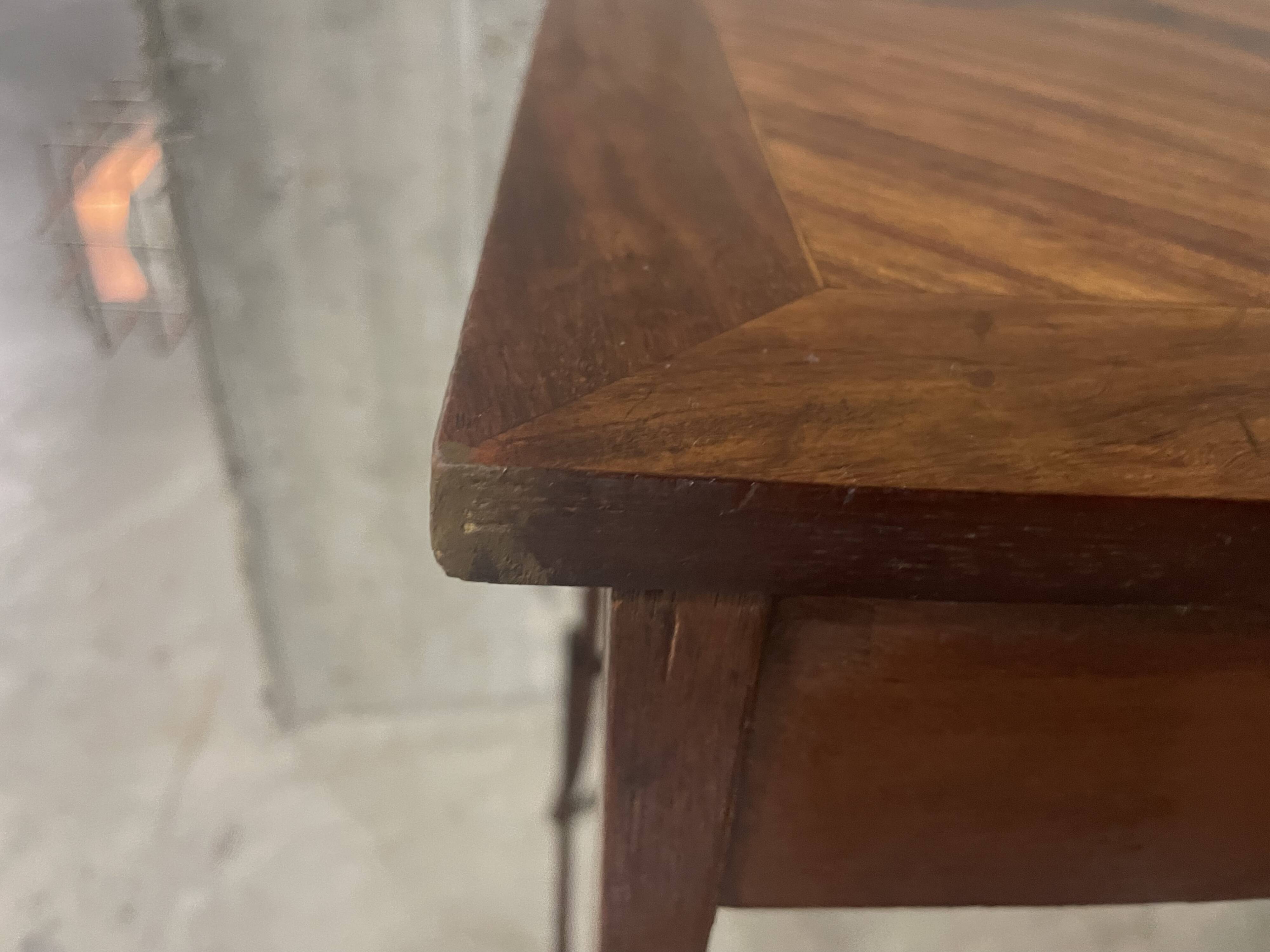 Antique gueridon