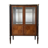 Louis XVI style cabinet/display case in very good condition.