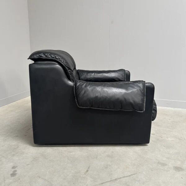 Black leather lounge chair by Dreipunkt, 1970s