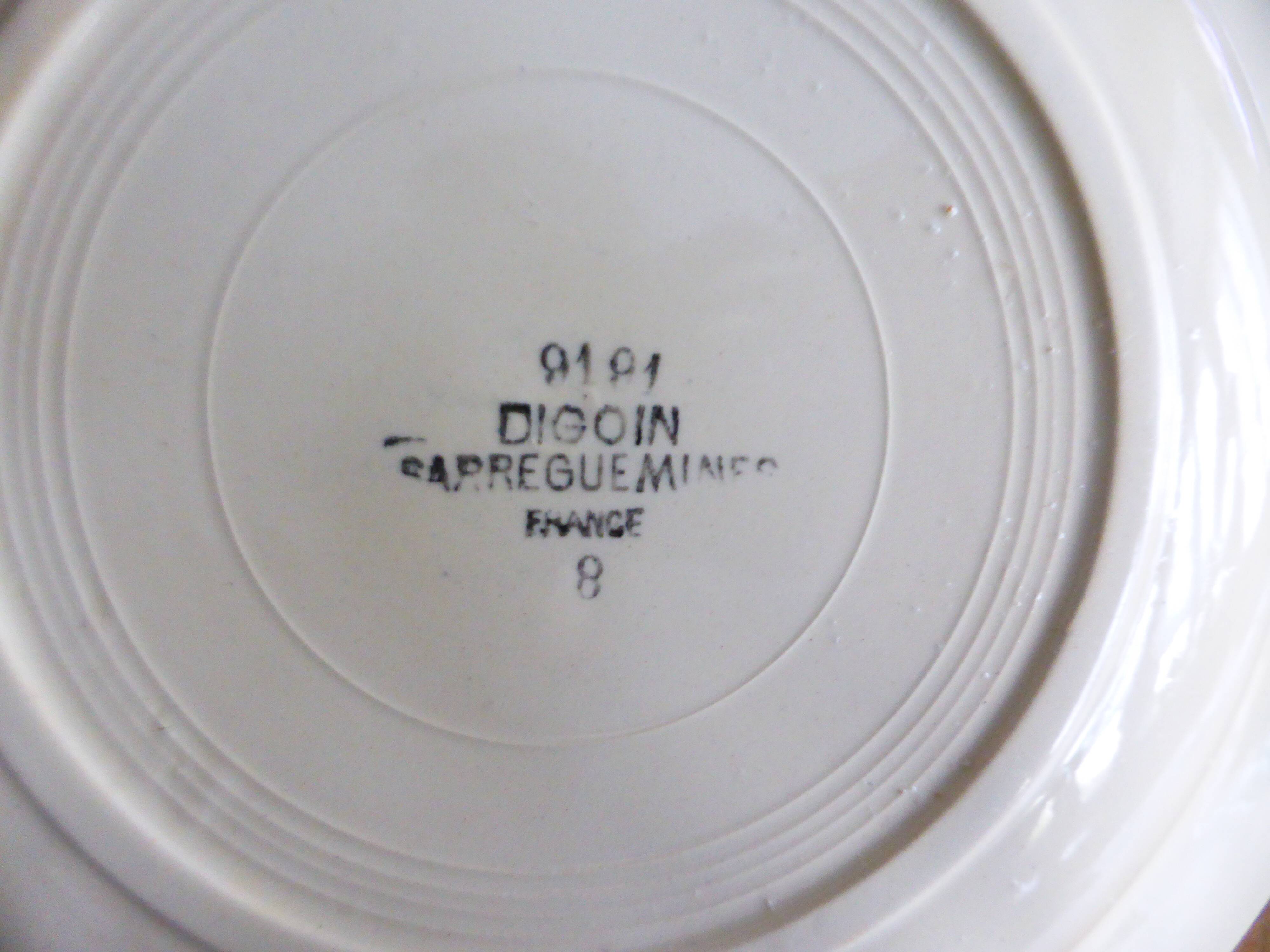 1 vintage Digoin Sarreguemines soup plate