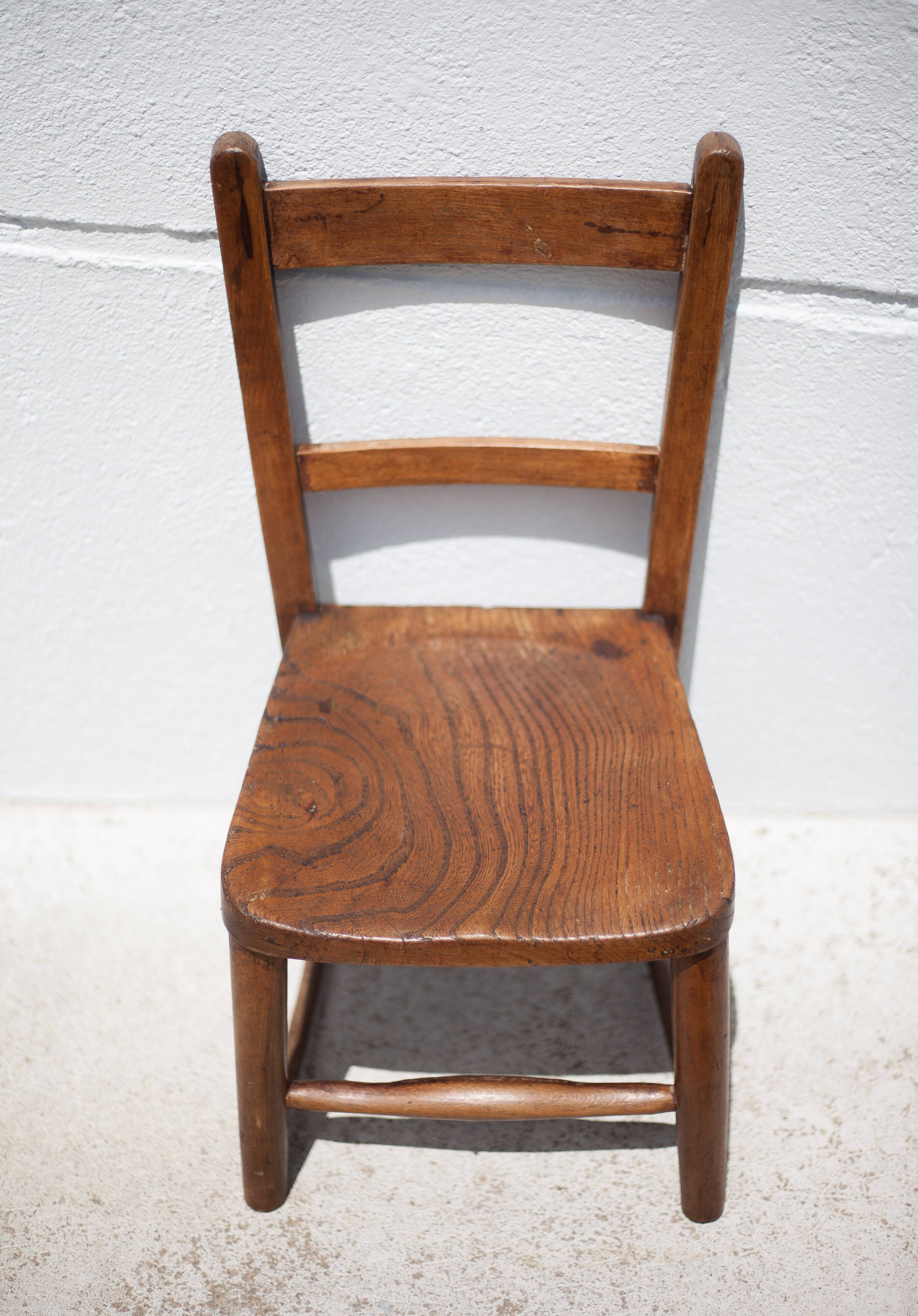 Chaise vintage bistrot enfant