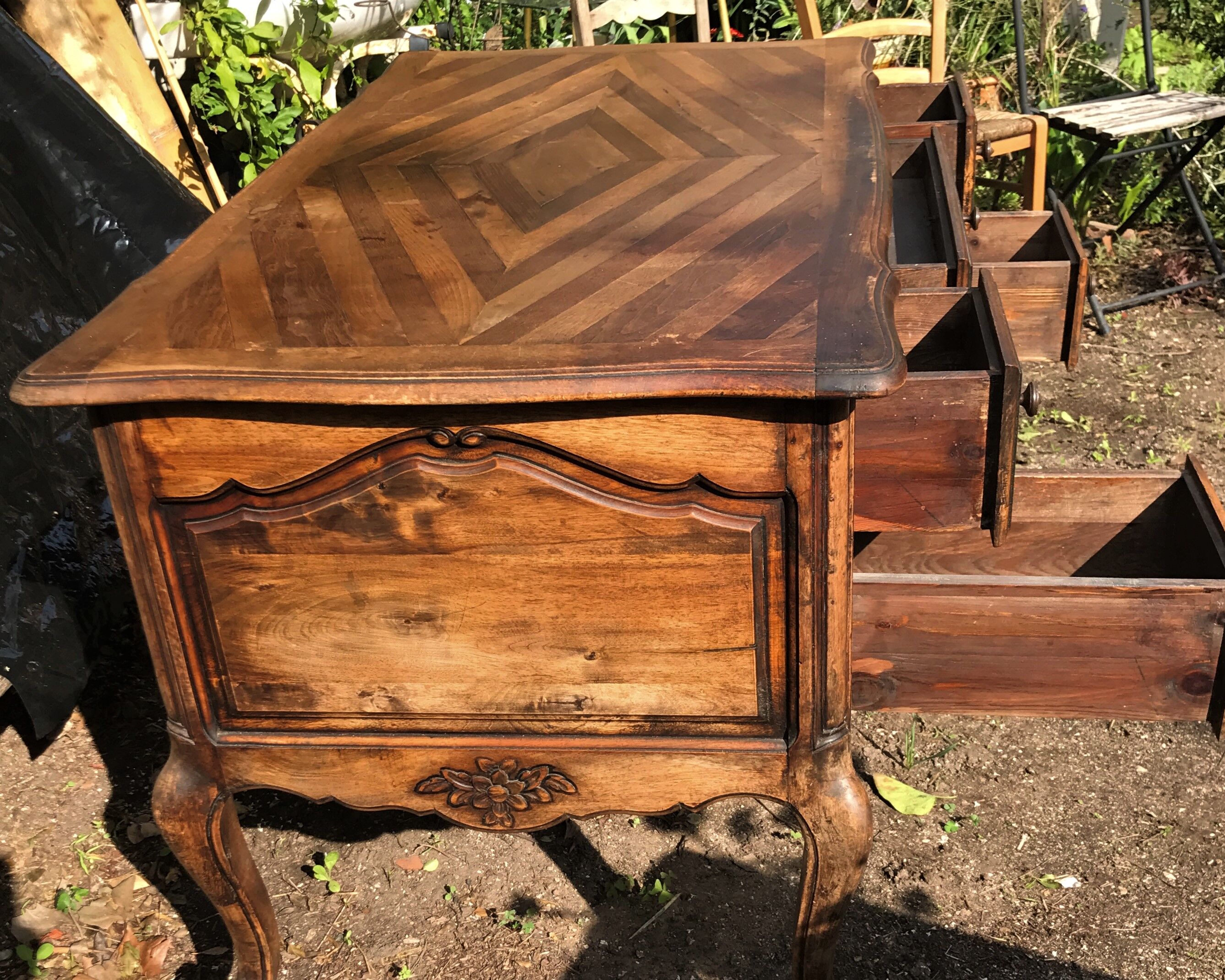 Bureau style Louis XV provençal