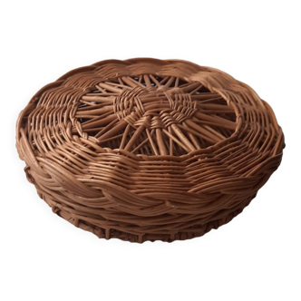 Wicker basket