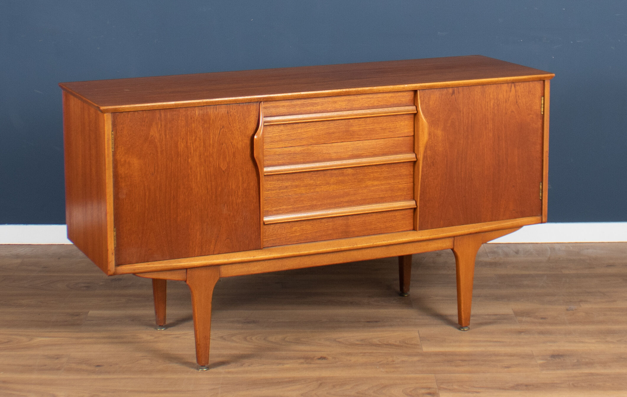 Enfilade Jentique 1960