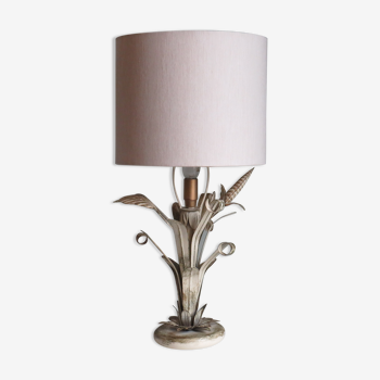Lampe de table vintage dans le style de hans kögl.