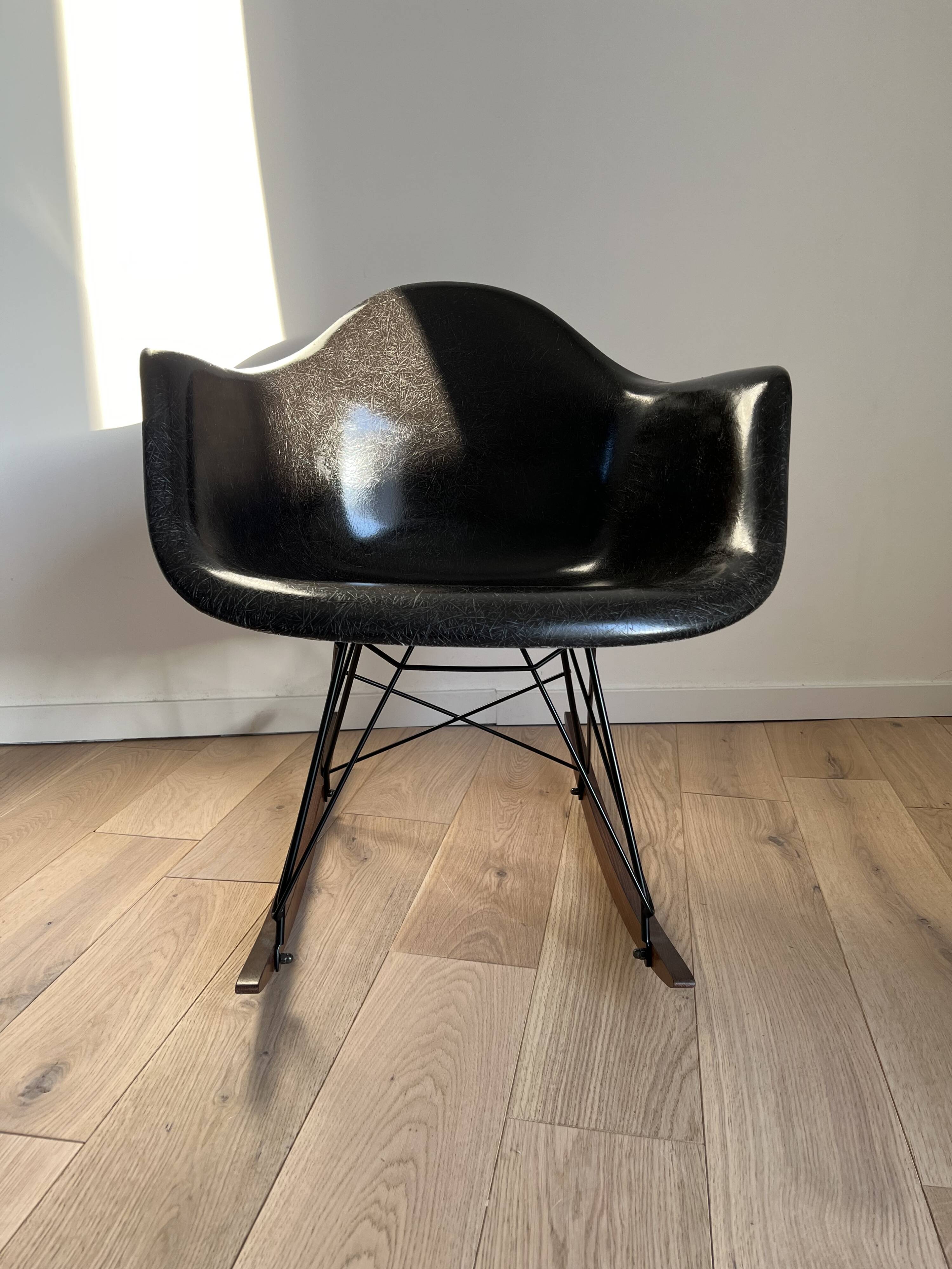 RAR Rocking chair CHARLES ET RAY EAMES Herman Miller US edit 50s design