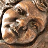 Decoration pediment in solid wood head of ancient angel